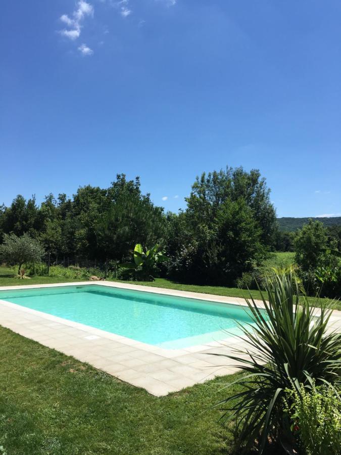 Gites Clodeguy No 2 Saint-Sylvestre-sur-Lot Exterior photo